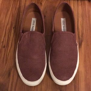 Steve Madden Slip On Sneaker